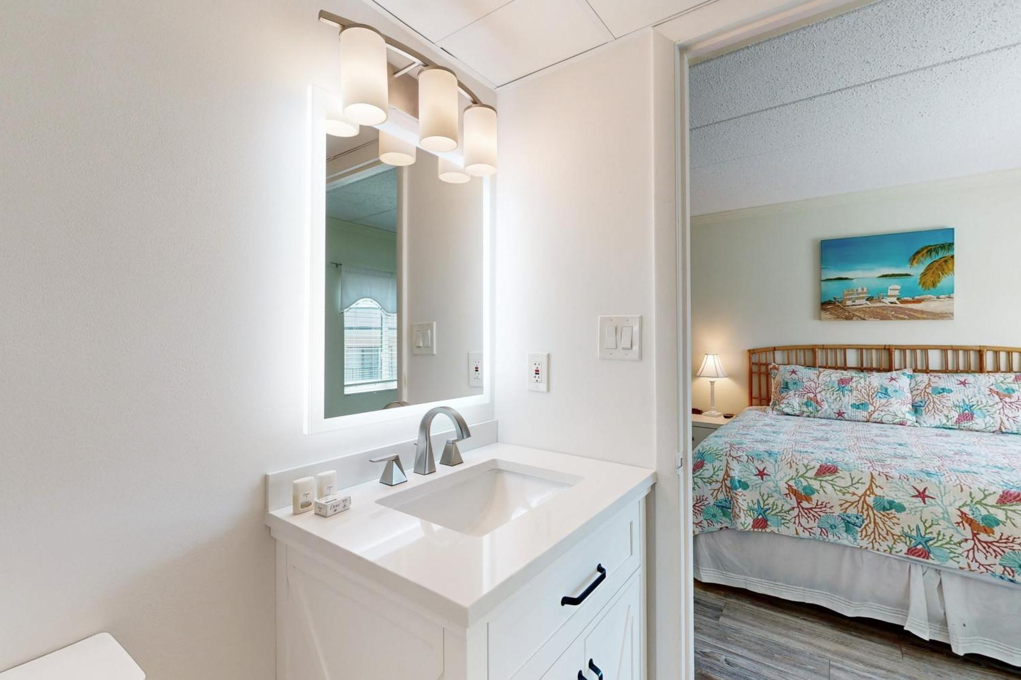 Waikiki Condos โอเชียนซิตี้ ภายนอก รูปภาพ